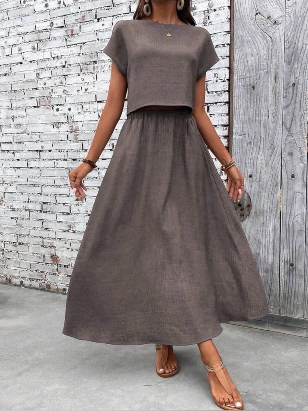 Women's Casual Maxi Skirt and matching top in Taupe L